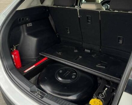 Белый Мазда СХ-5, объемом двигателя 2 л и пробегом 217 тыс. км за 13700 $, фото 47 на Automoto.ua