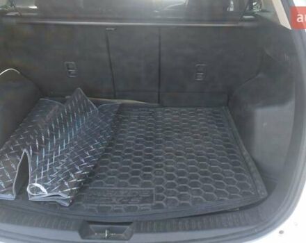 Мазда СХ-5 2012 в Ровно на Automoto.ua Белый Мазда СХ-5, объемом двигателя 2.2 л и пробегом 169 тыс. км за 15000 $, фото 2 на Automoto.ua