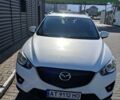 Білий Мазда СХ-5, об'ємом двигуна 2 л та пробігом 268 тис. км за 11500 $, фото 3 на Automoto.ua