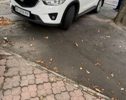 Білий Мазда СХ-5, об'ємом двигуна 2 л та пробігом 250 тис. км за 11500 $, фото 4 на Automoto.ua