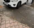 Білий Мазда СХ-5, об'ємом двигуна 2 л та пробігом 250 тис. км за 11500 $, фото 4 на Automoto.ua