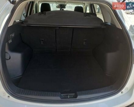 Мазда СХ-5 2012 у Дубно на Automoto.ua Білий Мазда СХ-5, об'ємом двигуна 2.2 л та пробігом 180 тис. км за 14500 $, фото 5 на Automoto.ua