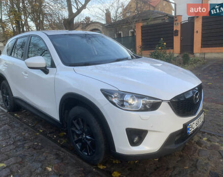 Белый Мазда СХ-5, объемом двигателя 2 л и пробегом 209 тыс. км за 12500 $, фото 1 на Automoto.ua