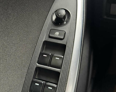 Білий Мазда СХ-5, об'ємом двигуна 2.19 л та пробігом 181 тис. км за 11500 $, фото 15 на Automoto.ua