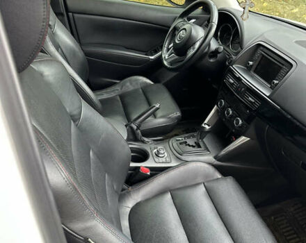 Белый Мазда СХ-5, объемом двигателя 2.2 л и пробегом 226 тыс. км за 14000 $, фото 10 на Automoto.ua