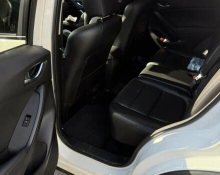 Белый Мазда СХ-5, объемом двигателя 2 л и пробегом 80 тыс. км за 15000 $, фото 8 на Automoto.ua