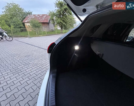 Белый Мазда СХ-5, объемом двигателя 2.2 л и пробегом 230 тыс. км за 11300 $, фото 81 на Automoto.ua