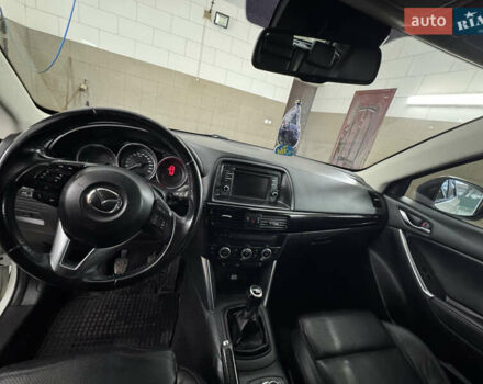 Белый Мазда СХ-5, объемом двигателя 2.2 л и пробегом 291 тыс. км за 14600 $, фото 10 на Automoto.ua