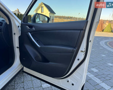 Білий Мазда СХ-5, об'ємом двигуна 2.2 л та пробігом 175 тис. км за 13900 $, фото 50 на Automoto.ua