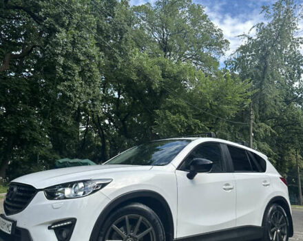 Белый Мазда СХ-5, объемом двигателя 2.5 л и пробегом 145 тыс. км за 17500 $, фото 1 на Automoto.ua