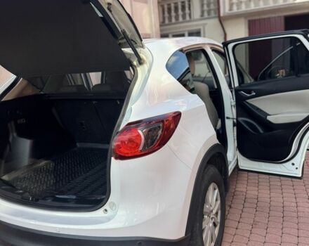 Белый Мазда СХ-5, объемом двигателя 2.2 л и пробегом 224 тыс. км за 12500 $, фото 3 на Automoto.ua