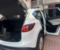 Белый Мазда СХ-5, объемом двигателя 2.2 л и пробегом 224 тыс. км за 12500 $, фото 3 на Automoto.ua