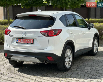 Белый Мазда СХ-5, объемом двигателя 2.2 л и пробегом 219 тыс. км за 13650 $, фото 6 на Automoto.ua