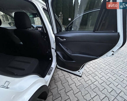 Белый Мазда СХ-5, объемом двигателя 2.2 л и пробегом 230 тыс. км за 11300 $, фото 71 на Automoto.ua