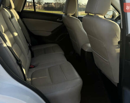 Белый Мазда СХ-5, объемом двигателя 2.2 л и пробегом 231 тыс. км за 13450 $, фото 26 на Automoto.ua