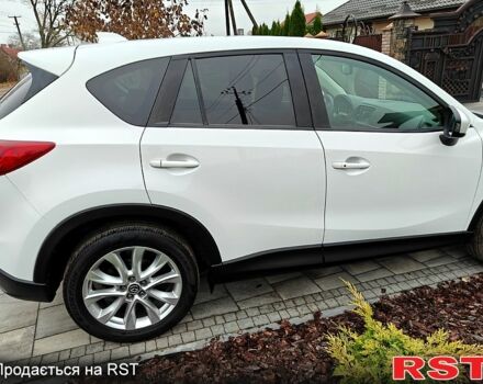 Белый Мазда СХ-5, объемом двигателя 2.2 л и пробегом 192 тыс. км за 13900 $, фото 5 на Automoto.ua