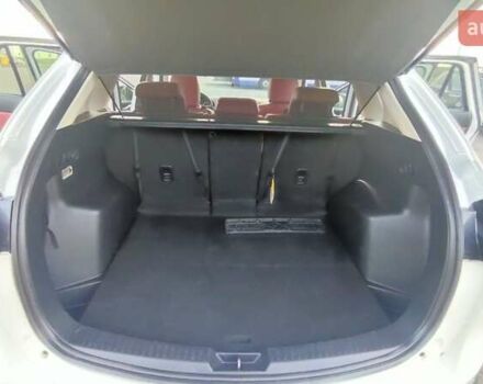 Белый Мазда СХ-5, объемом двигателя 2.2 л и пробегом 243 тыс. км за 12700 $, фото 5 на Automoto.ua