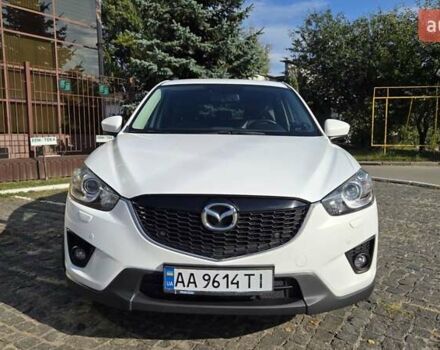 Білий Мазда СХ-5, об'ємом двигуна 2 л та пробігом 98 тис. км за 17200 $, фото 2 на Automoto.ua