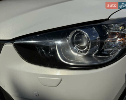 Белый Мазда СХ-5, объемом двигателя 2 л и пробегом 80 тыс. км за 15000 $, фото 1 на Automoto.ua