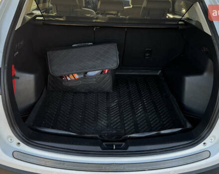 Белый Мазда СХ-5, объемом двигателя 2.2 л и пробегом 231 тыс. км за 13450 $, фото 30 на Automoto.ua