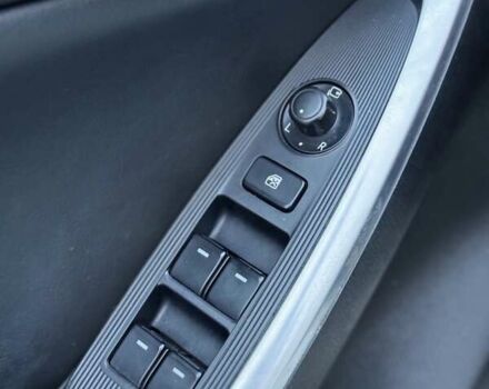 Білий Мазда СХ-5, об'ємом двигуна 2.2 л та пробігом 239 тис. км за 12299 $, фото 75 на Automoto.ua