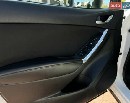 Белый Мазда СХ-5, объемом двигателя 2.19 л и пробегом 175 тыс. км за 13500 $, фото 35 на Automoto.ua