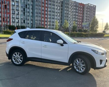 Белый Мазда СХ-5, объемом двигателя 2.2 л и пробегом 171 тыс. км за 15400 $, фото 4 на Automoto.ua