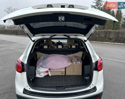 Белый Мазда СХ-5, объемом двигателя 2.19 л и пробегом 248 тыс. км за 13500 $, фото 7 на Automoto.ua