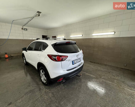 Белый Мазда СХ-5, объемом двигателя 2.2 л и пробегом 291 тыс. км за 14600 $, фото 3 на Automoto.ua