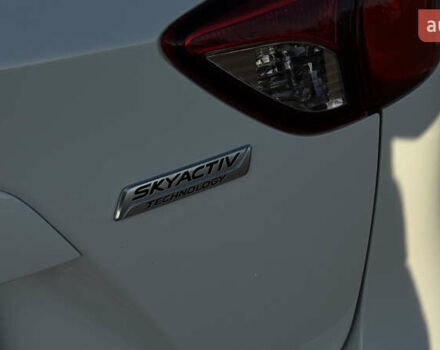 Белый Мазда СХ-5, объемом двигателя 2.2 л и пробегом 231 тыс. км за 13450 $, фото 59 на Automoto.ua