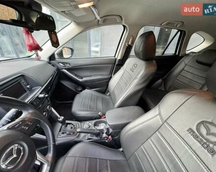 Белый Мазда СХ-5, объемом двигателя 2.2 л и пробегом 190 тыс. км за 15500 $, фото 3 на Automoto.ua
