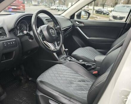 Білий Мазда СХ-5, об'ємом двигуна 2.49 л та пробігом 250 тис. км за 12925 $, фото 7 на Automoto.ua