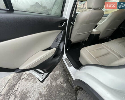 Белый Мазда СХ-5, объемом двигателя 2.2 л и пробегом 228 тыс. км за 13900 $, фото 22 на Automoto.ua