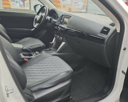 Білий Мазда СХ-5, об'ємом двигуна 2.49 л та пробігом 250 тис. км за 12925 $, фото 14 на Automoto.ua