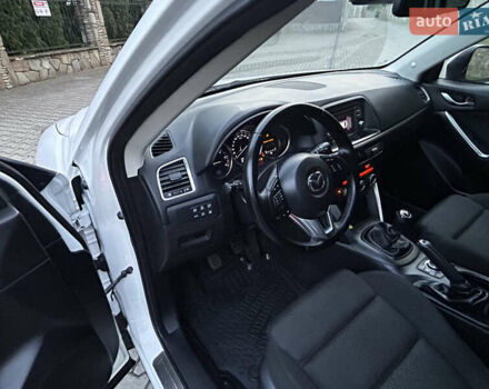 Белый Мазда СХ-5, объемом двигателя 2.2 л и пробегом 230 тыс. км за 11300 $, фото 48 на Automoto.ua