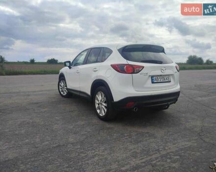 Мазда СХ-5 2013 в Бару на Automoto.ua Белый Мазда СХ-5, объемом двигателя 2.2 л и пробегом 175 тыс. км за 14000 $, фото 4 на Automoto.ua