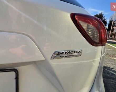 Білий Мазда СХ-5, об'ємом двигуна 2 л та пробігом 98 тис. км за 17200 $, фото 10 на Automoto.ua