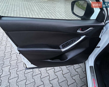 Белый Мазда СХ-5, объемом двигателя 2.2 л и пробегом 230 тыс. км за 11300 $, фото 58 на Automoto.ua