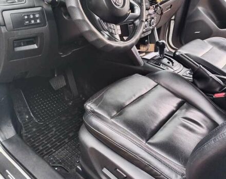 Білий Мазда СХ-5, об'ємом двигуна 2.2 л та пробігом 236 тис. км за 13800 $, фото 3 на Automoto.ua
