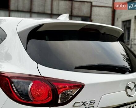 Білий Мазда СХ-5, об'ємом двигуна 2.2 л та пробігом 239 тис. км за 12299 $, фото 26 на Automoto.ua