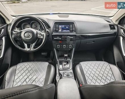 Білий Мазда СХ-5, об'ємом двигуна 2.49 л та пробігом 250 тис. км за 12925 $, фото 9 на Automoto.ua