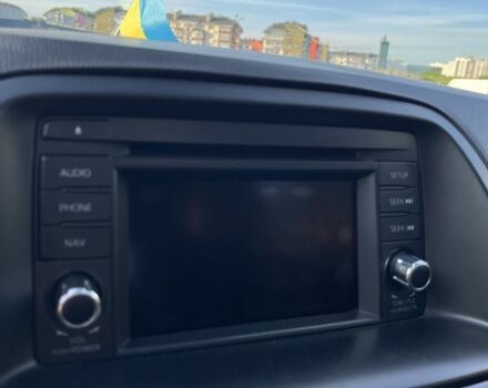 Белый Мазда СХ-5, объемом двигателя 2.2 л и пробегом 171 тыс. км за 15400 $, фото 12 на Automoto.ua