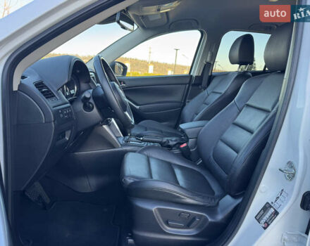 Білий Мазда СХ-5, об'ємом двигуна 2.2 л та пробігом 175 тис. км за 13900 $, фото 17 на Automoto.ua