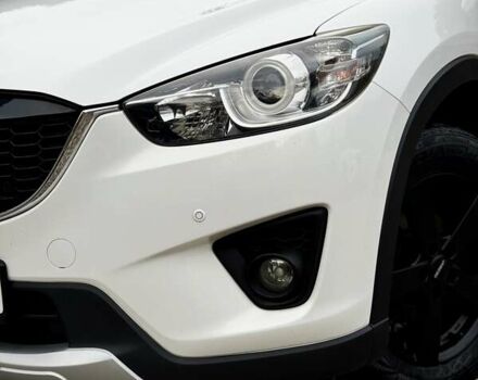 Білий Мазда СХ-5, об'ємом двигуна 2.2 л та пробігом 239 тис. км за 12299 $, фото 15 на Automoto.ua