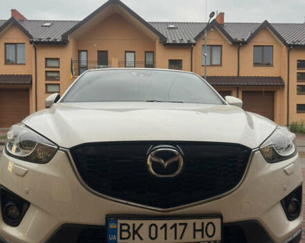 Белый Мазда СХ-5, объемом двигателя 2.19 л и пробегом 230 тыс. км за 13000 $, фото 3 на Automoto.ua