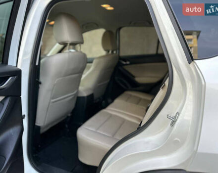 Белый Мазда СХ-5, объемом двигателя 2.2 л и пробегом 219 тыс. км за 13650 $, фото 12 на Automoto.ua