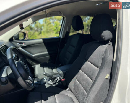 Белый Мазда СХ-5, объемом двигателя 2.19 л и пробегом 175 тыс. км за 13500 $, фото 67 на Automoto.ua