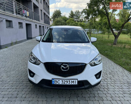 Белый Мазда СХ-5, объемом двигателя 2.2 л и пробегом 271 тыс. км за 9999 $, фото 1 на Automoto.ua