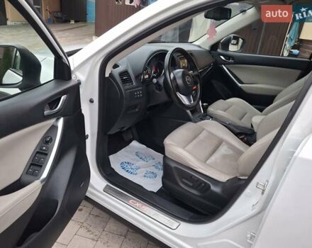 Белый Мазда СХ-5, объемом двигателя 2.2 л и пробегом 220 тыс. км за 13700 $, фото 19 на Automoto.ua