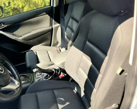 Білий Мазда СХ-5, об'ємом двигуна 2.2 л та пробігом 300 тис. км за 14300 $, фото 16 на Automoto.ua